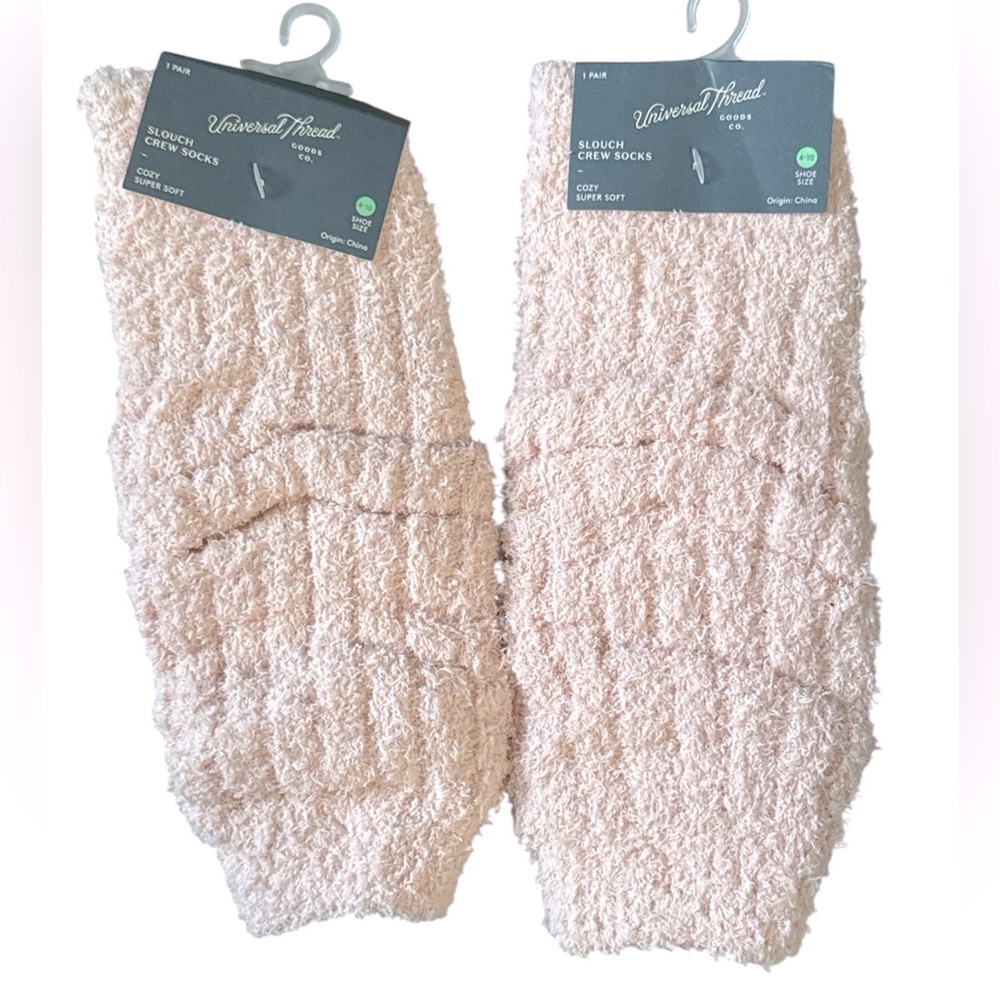 Universal Thread Cozy Slouch Crew Socks in Soft Pink Pack of 2 NWT